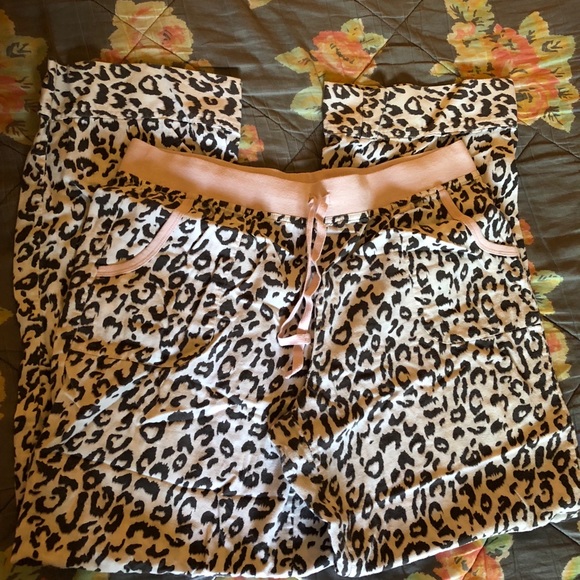 Victoria's Secret Other - Victoria secret sleep pants large